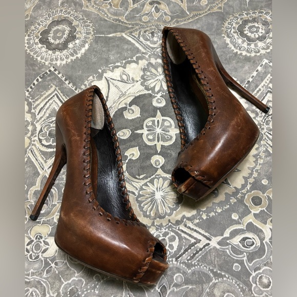 Gucci Sofia Stiletto - Picture 5 of 12